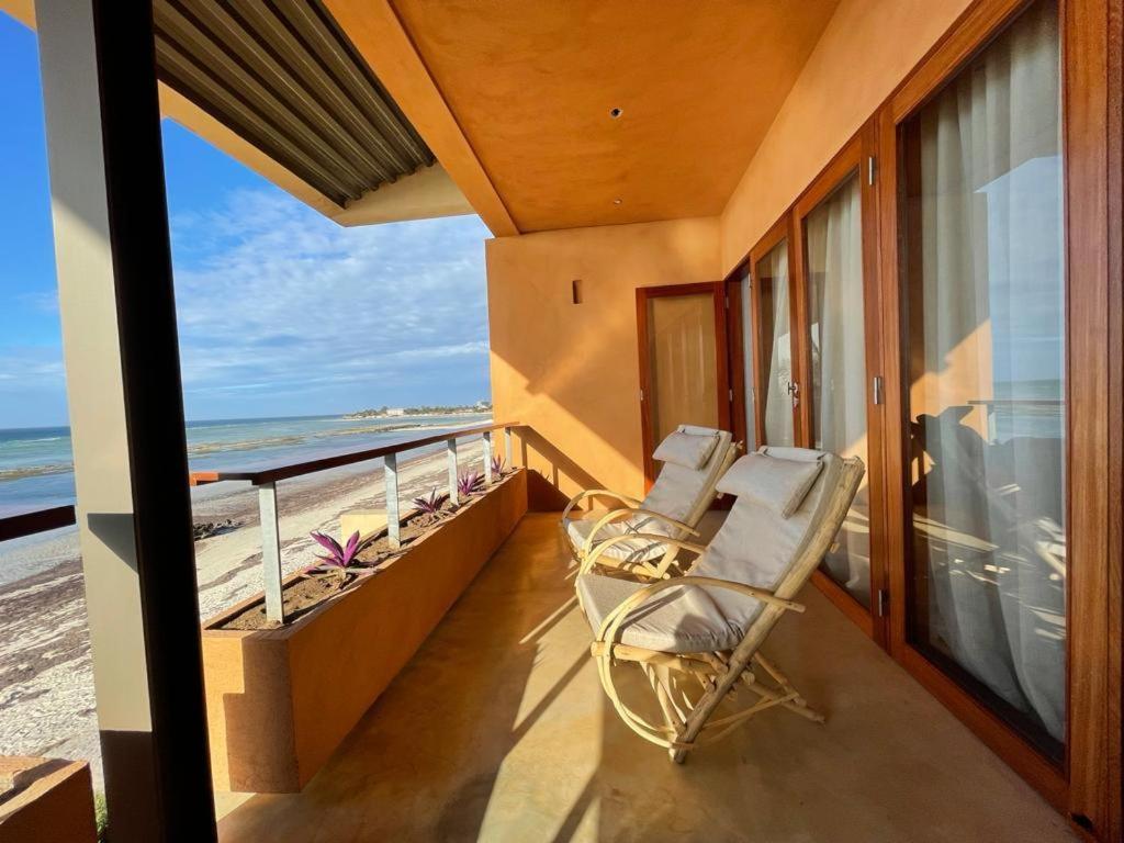 Kirimizi Hotel & Restaurante Pemba Extérieur photo