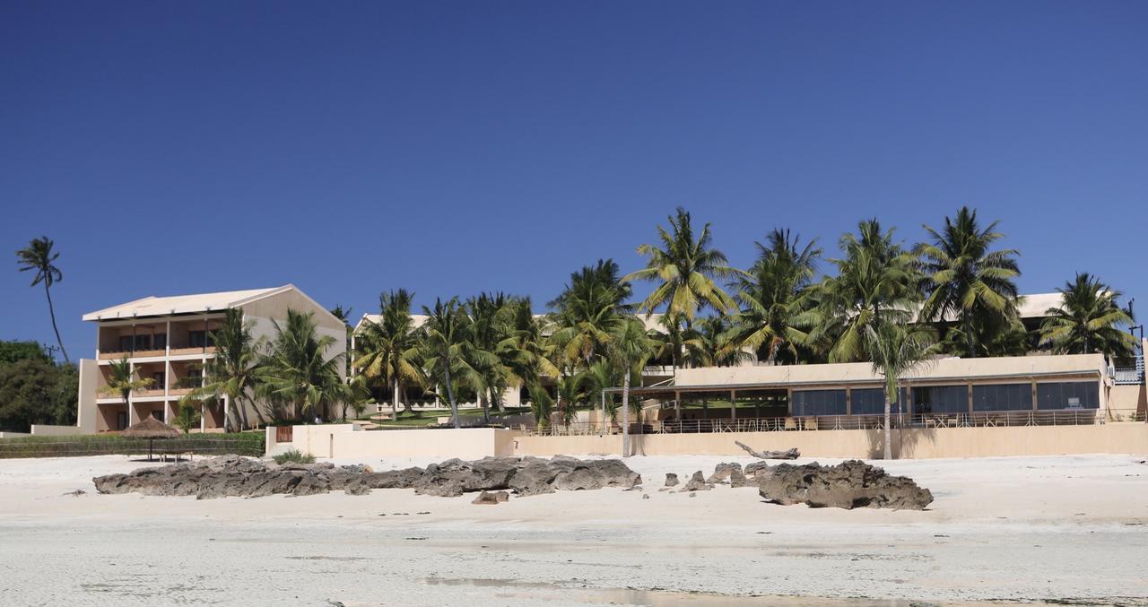 Kirimizi Hotel & Restaurante Pemba Extérieur photo